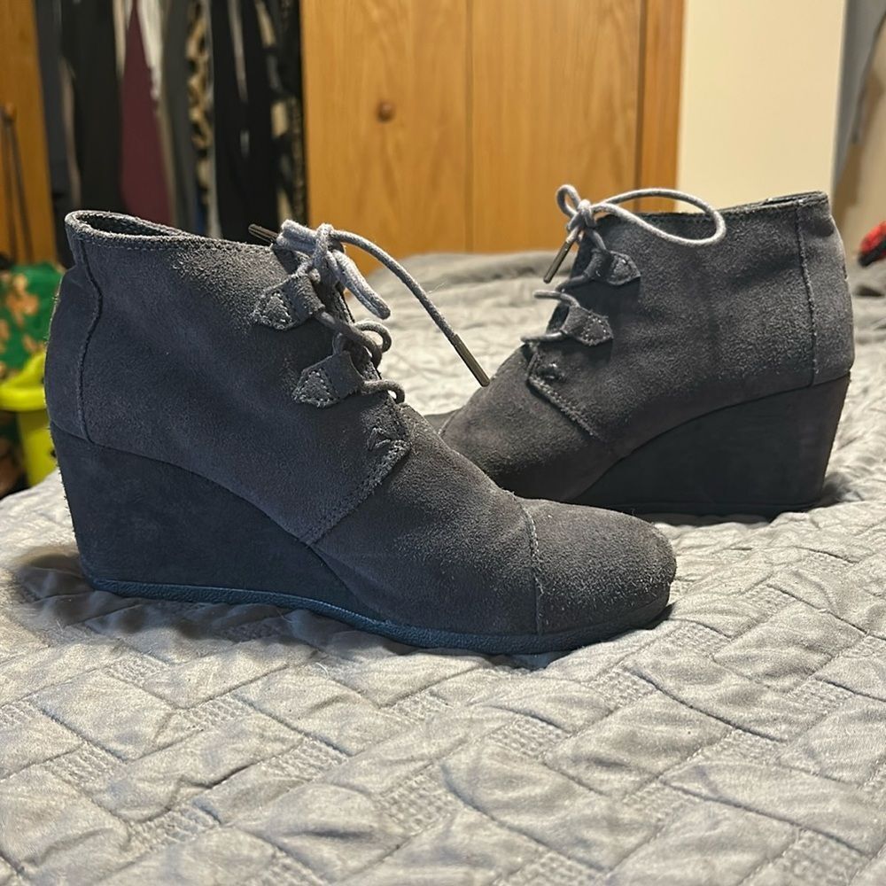 Toms dark grey Wedge Booties size 9